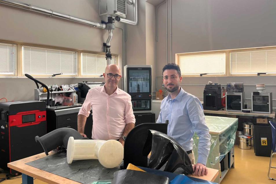 Gianluca Cicala e Claudio Tosto con il mandrino realizzato in 3D